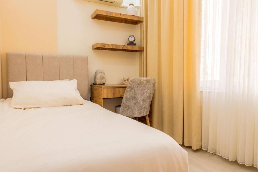Down Town Two Bedrooms Stylish Appartement *